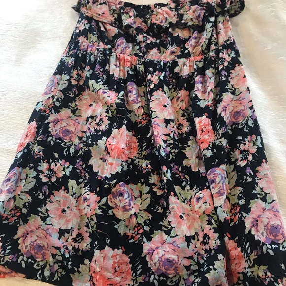 Floral print strapless mini dress with ruffle top - Picture 3 of 4